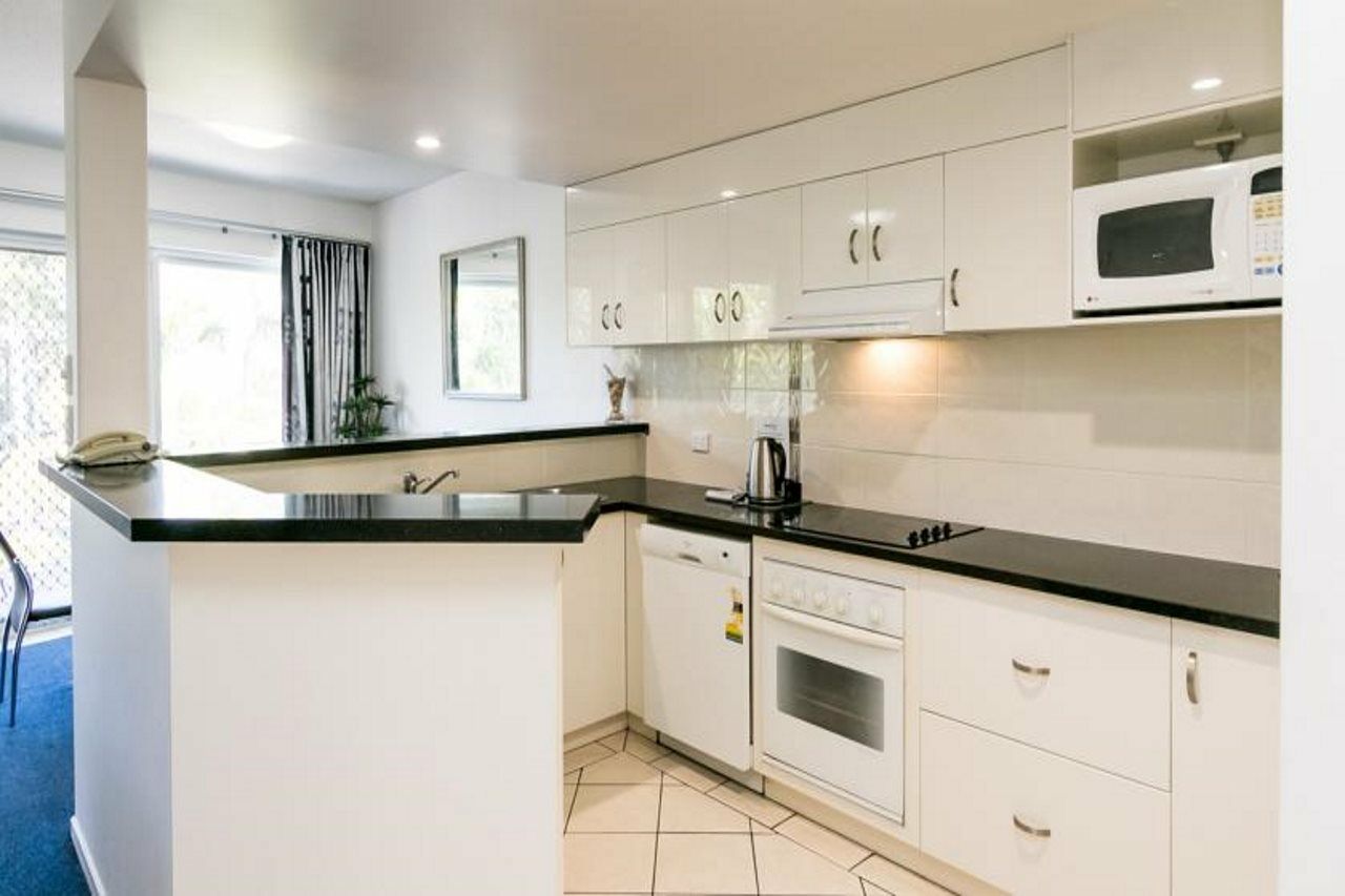 White Crest Apartments Hervey Bay Eksteriør billede