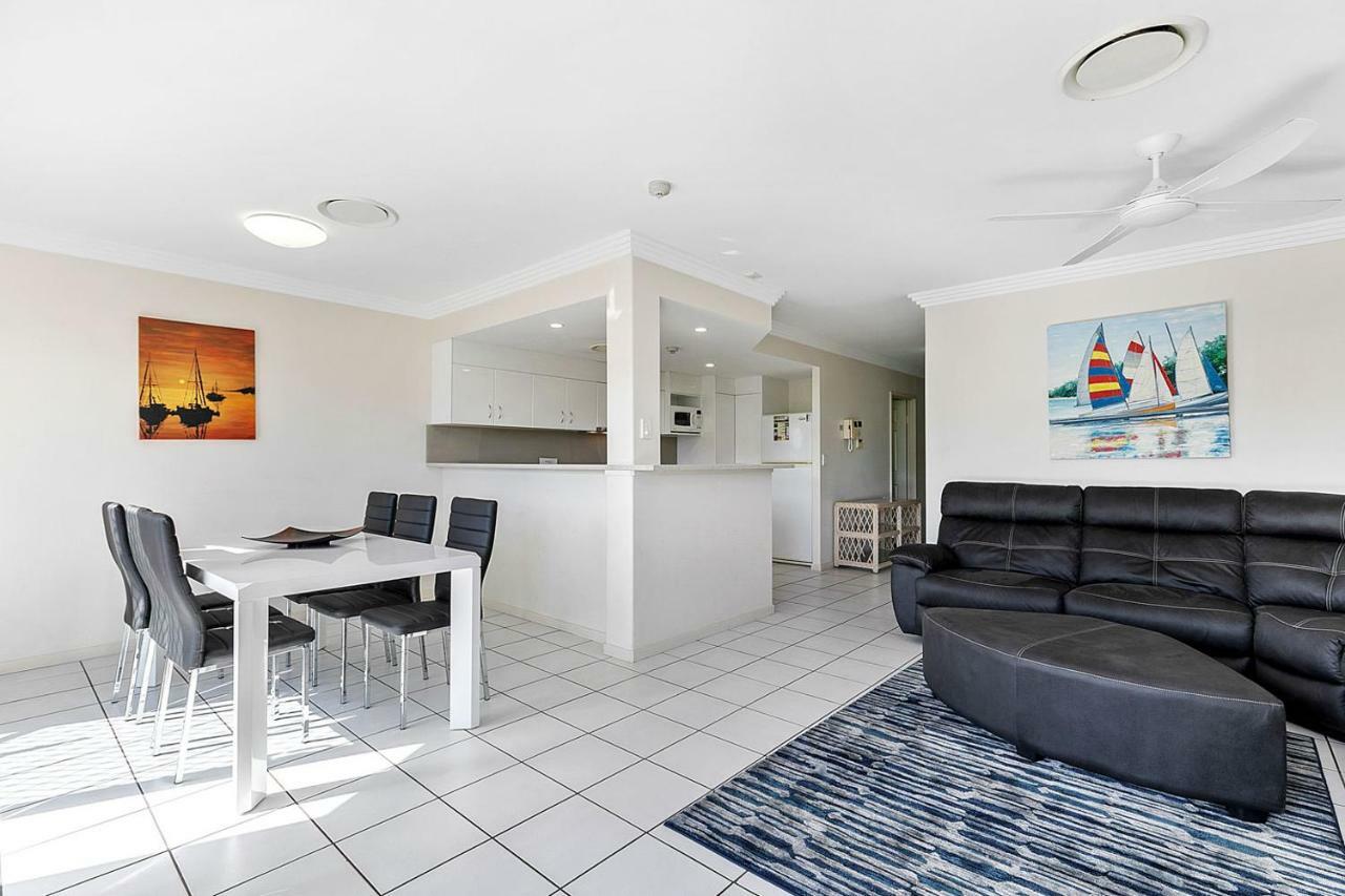 White Crest Apartments Hervey Bay Eksteriør billede