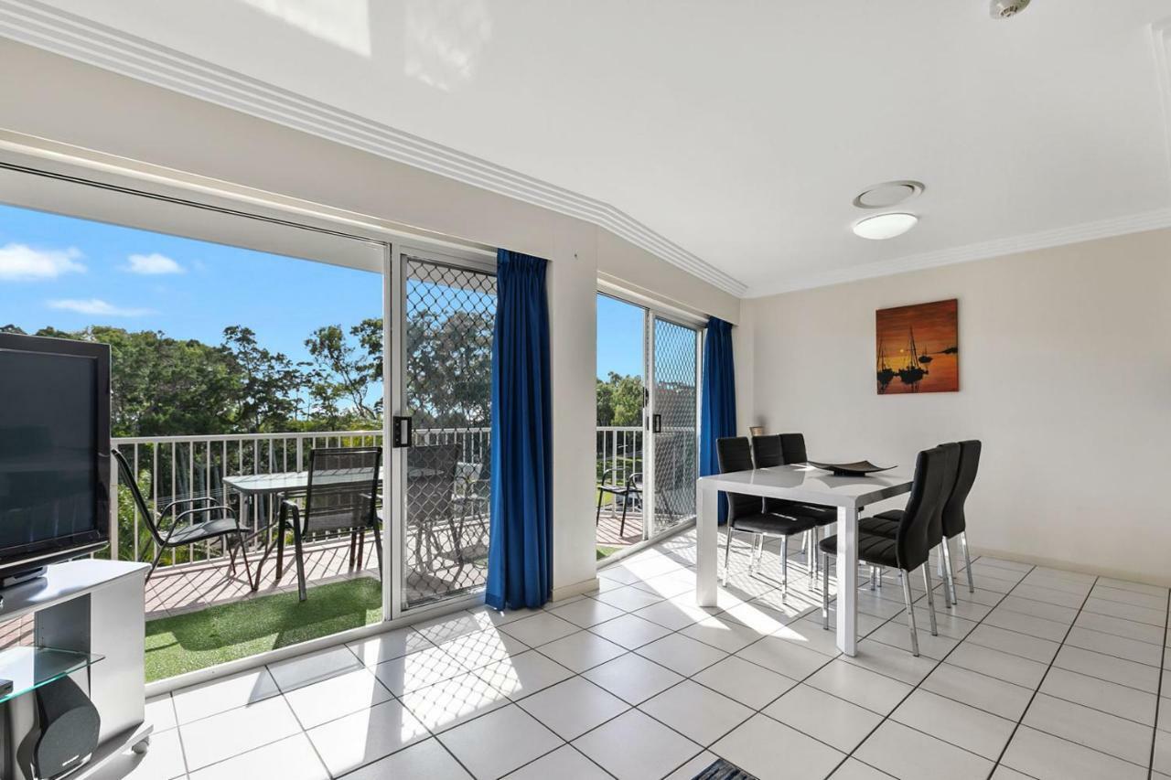 White Crest Apartments Hervey Bay Eksteriør billede