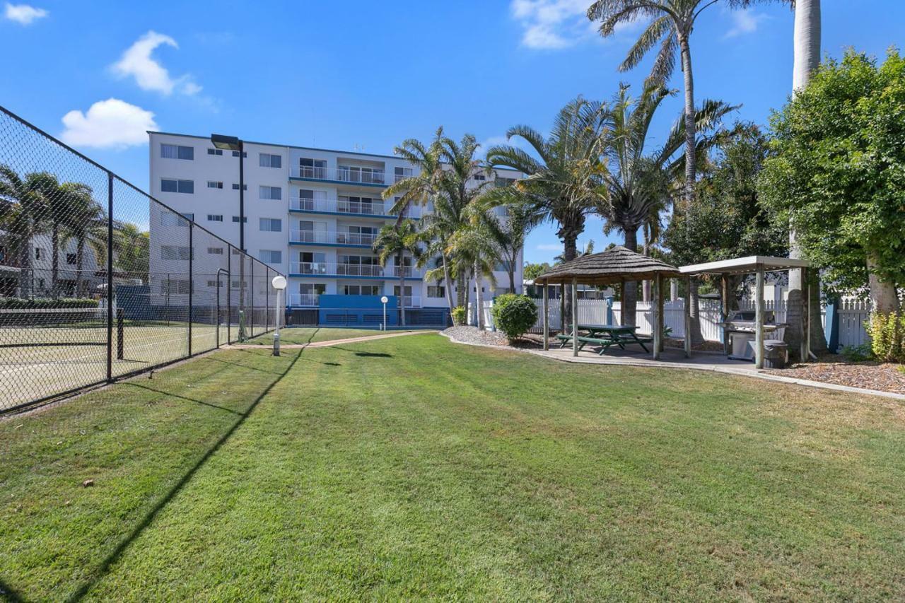 White Crest Apartments Hervey Bay Eksteriør billede