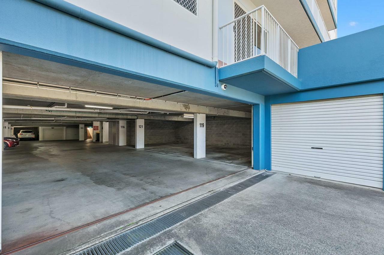 White Crest Apartments Hervey Bay Eksteriør billede